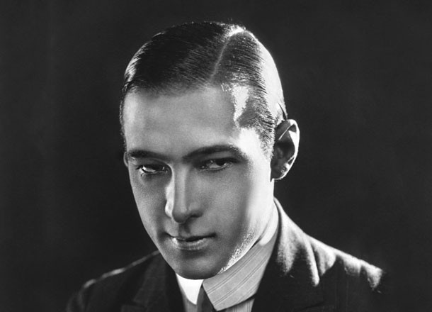 Rudolph Valentino 1920s Mens Hairstyle 610x440 