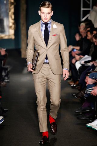 shoes to wear with tan suit