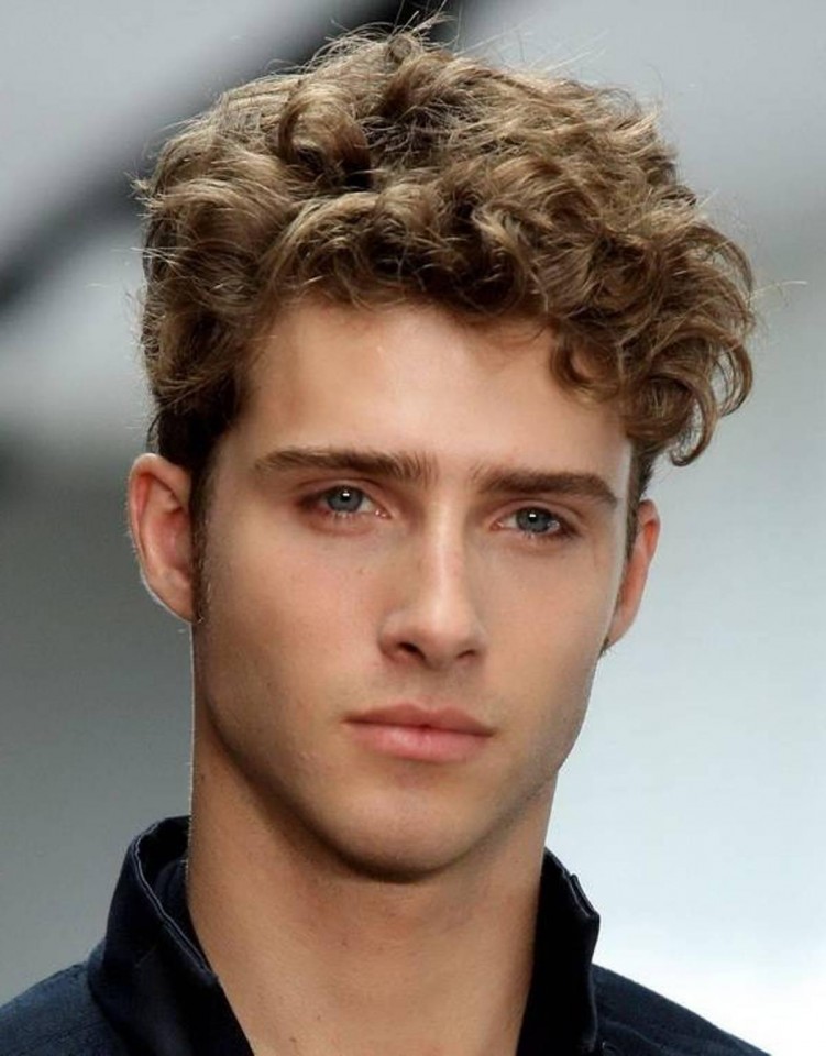 55 Men's Curly Hairstyle Ideas, Photos & Inspirations