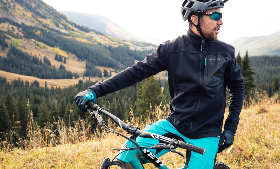 mountain bike apparel canada