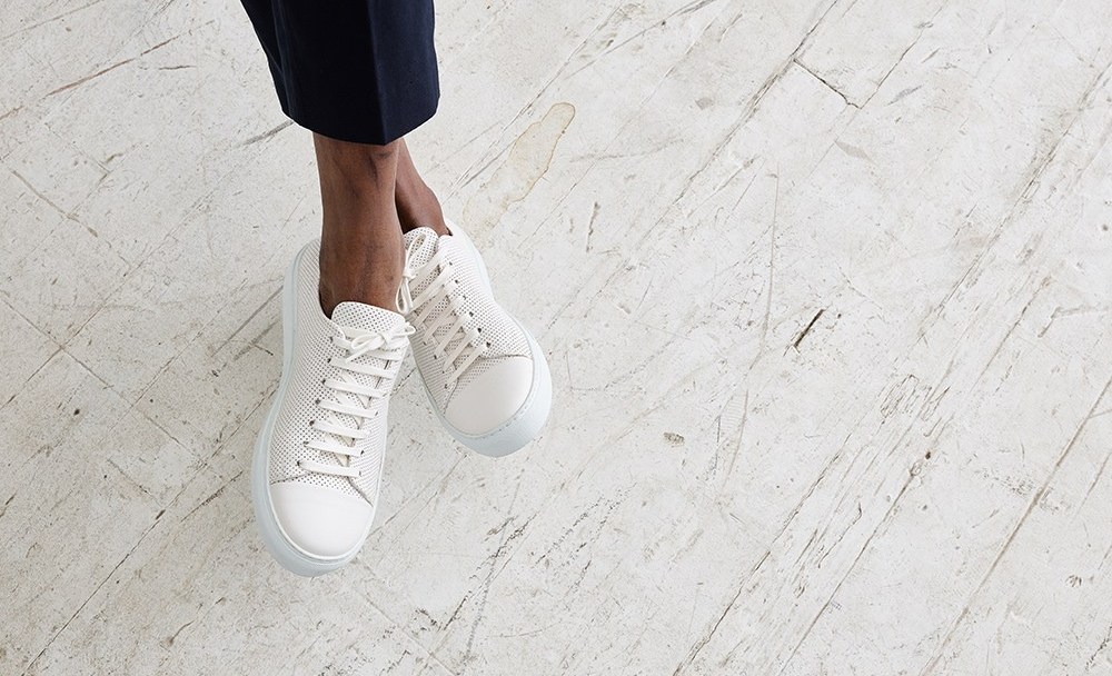 common projects sneakers womens