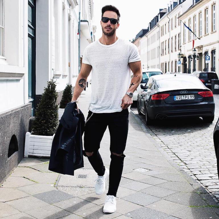 white jeans black trainers