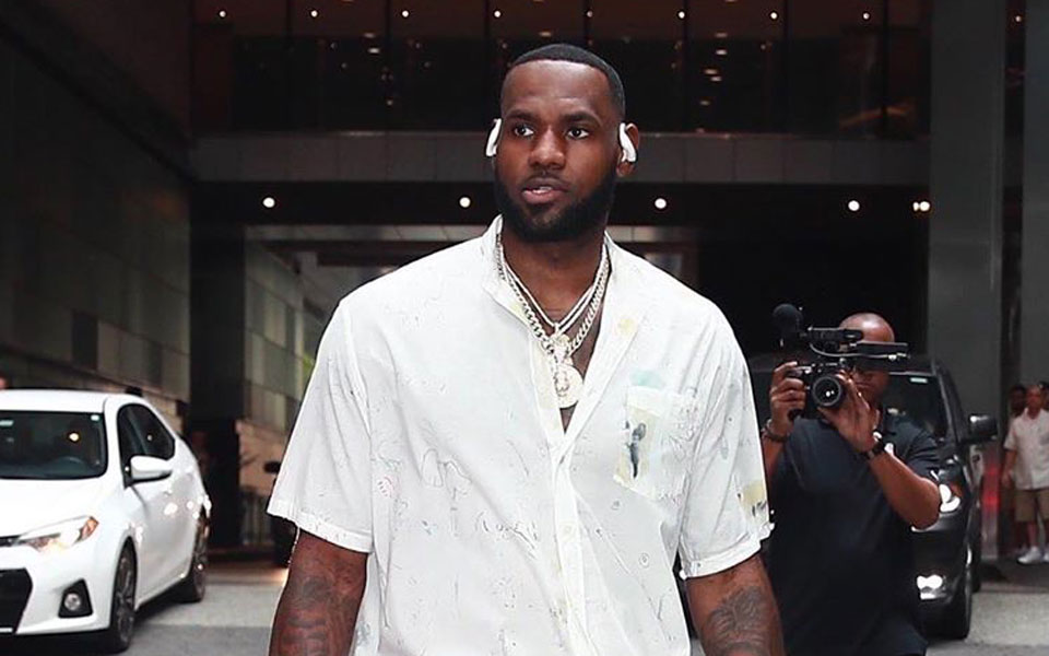 LeBron James, Ben Simmons & Justin Bieber's Sneaker Game Is Next Level At  NYFW
