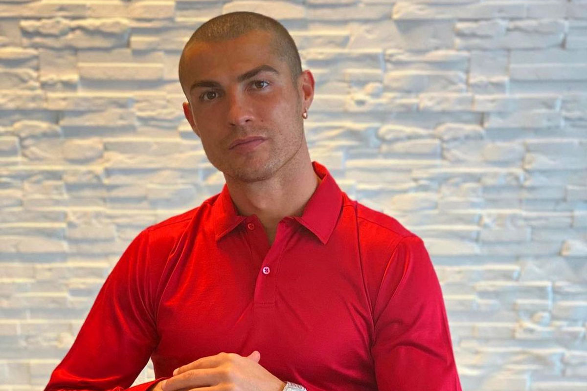 Ronaldo's New Haircut For 2020 : r/Juve