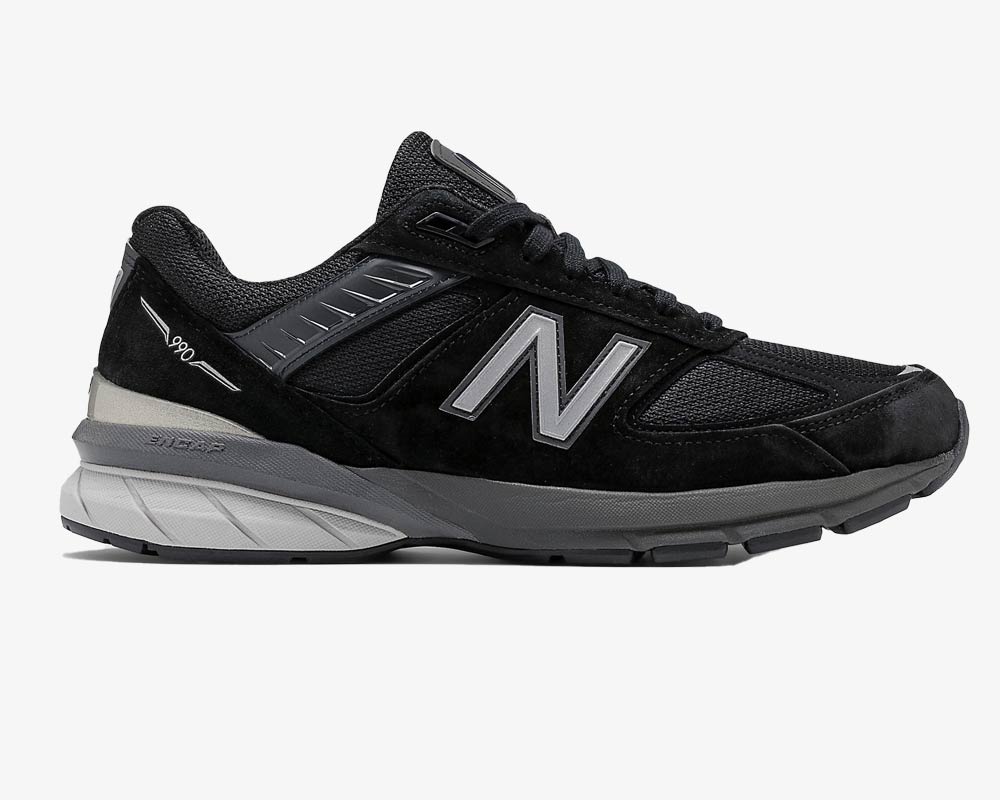18 Best Walking Shoes For Men Covering Ground