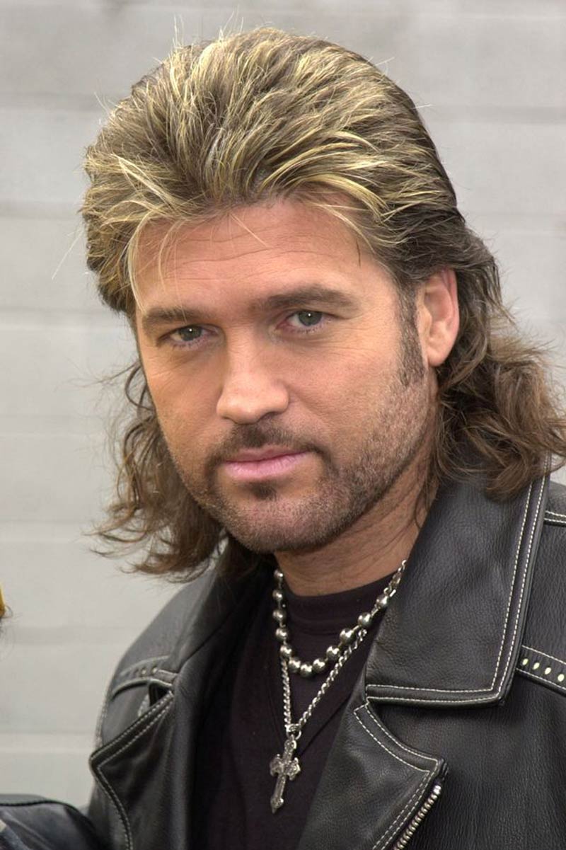 25 Awesome Mullet Hairstyles For Men 2022 (2022)
