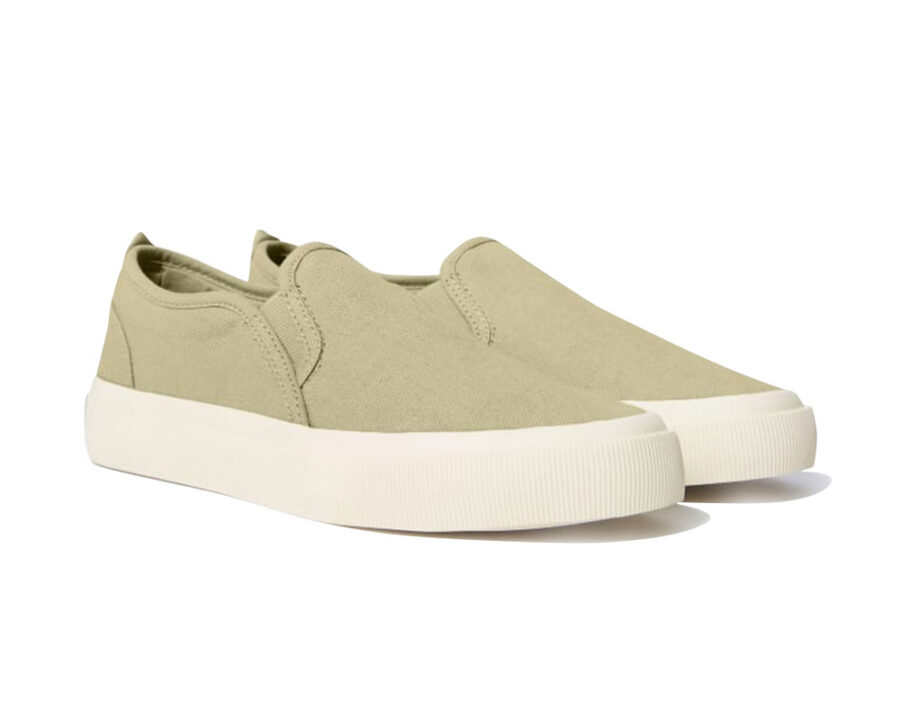 Everlane Green Shoes 1 900x720 
