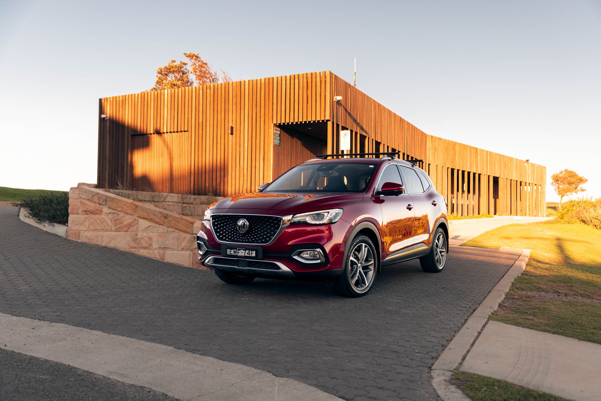 Red SUV, Australia's Best New Family SUV.