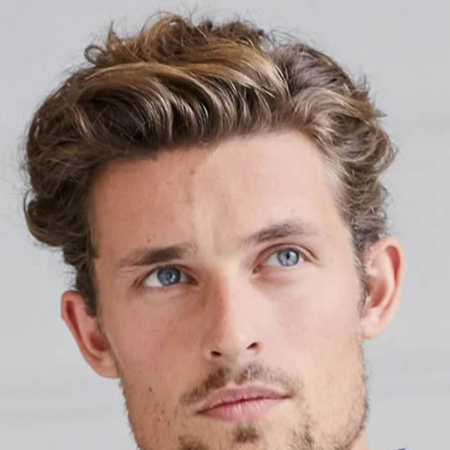 45 Best Curly Hairstyles and Haircuts for Men 2024