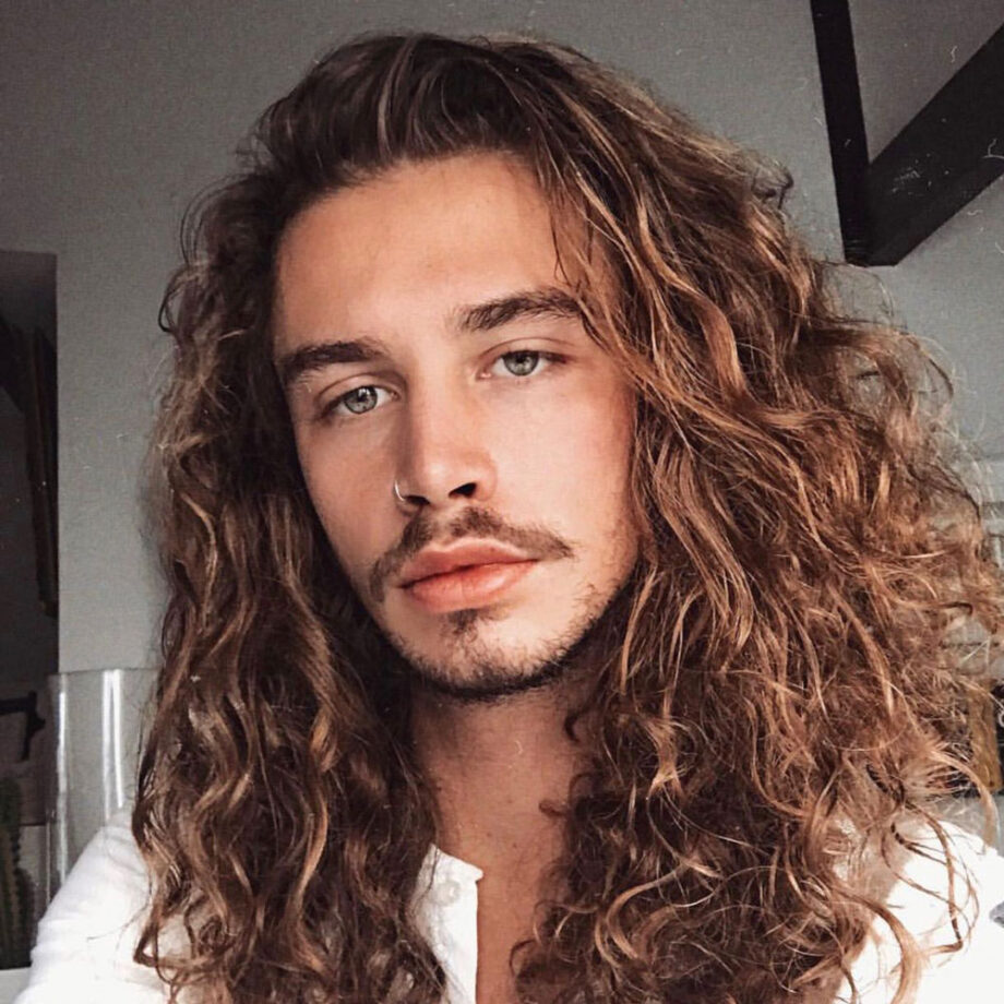 49 Best Curly Hairstyles For Men in 2023