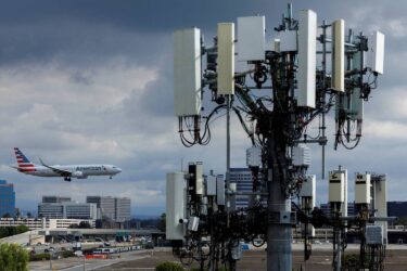 An airplane lands near 5G towers, impacting flights.