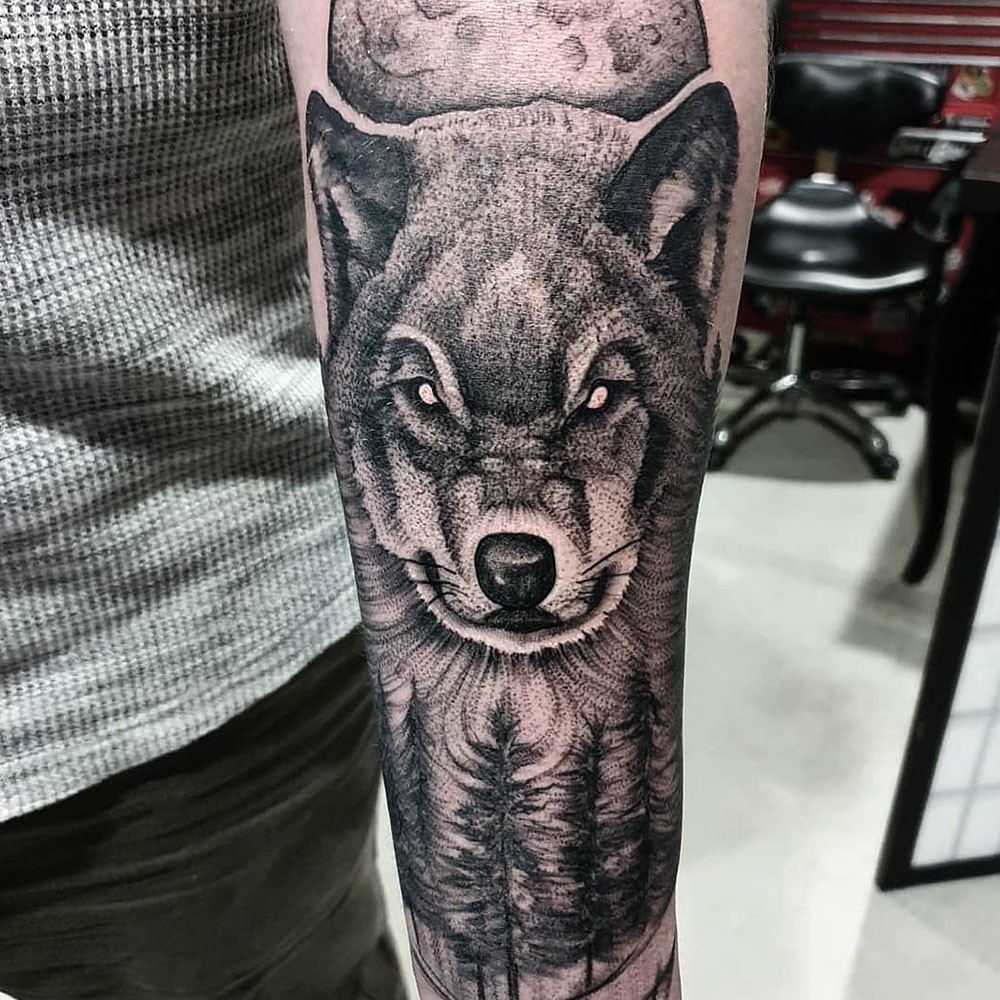 Snake Old School Side Wolf Tattoo by Ink and Dagger Tattoo