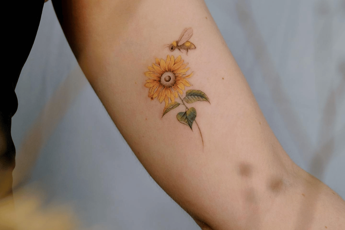 Discover 78 sunflower and bee tattoo latest  thtantai2