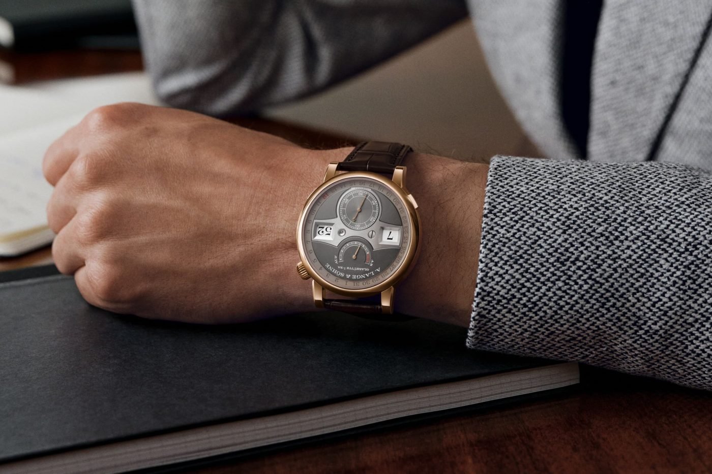 A. Lange & Söhne ZEITWERK DATE