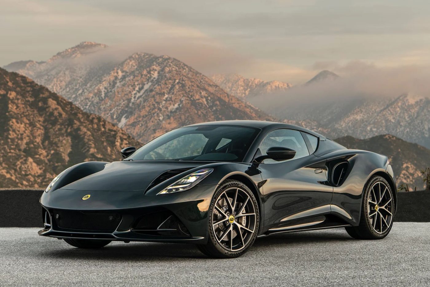 Lotus Emira