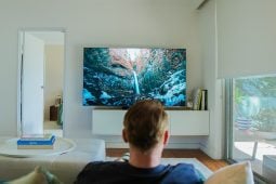 TCL C8K QD Mini LED TV Feature