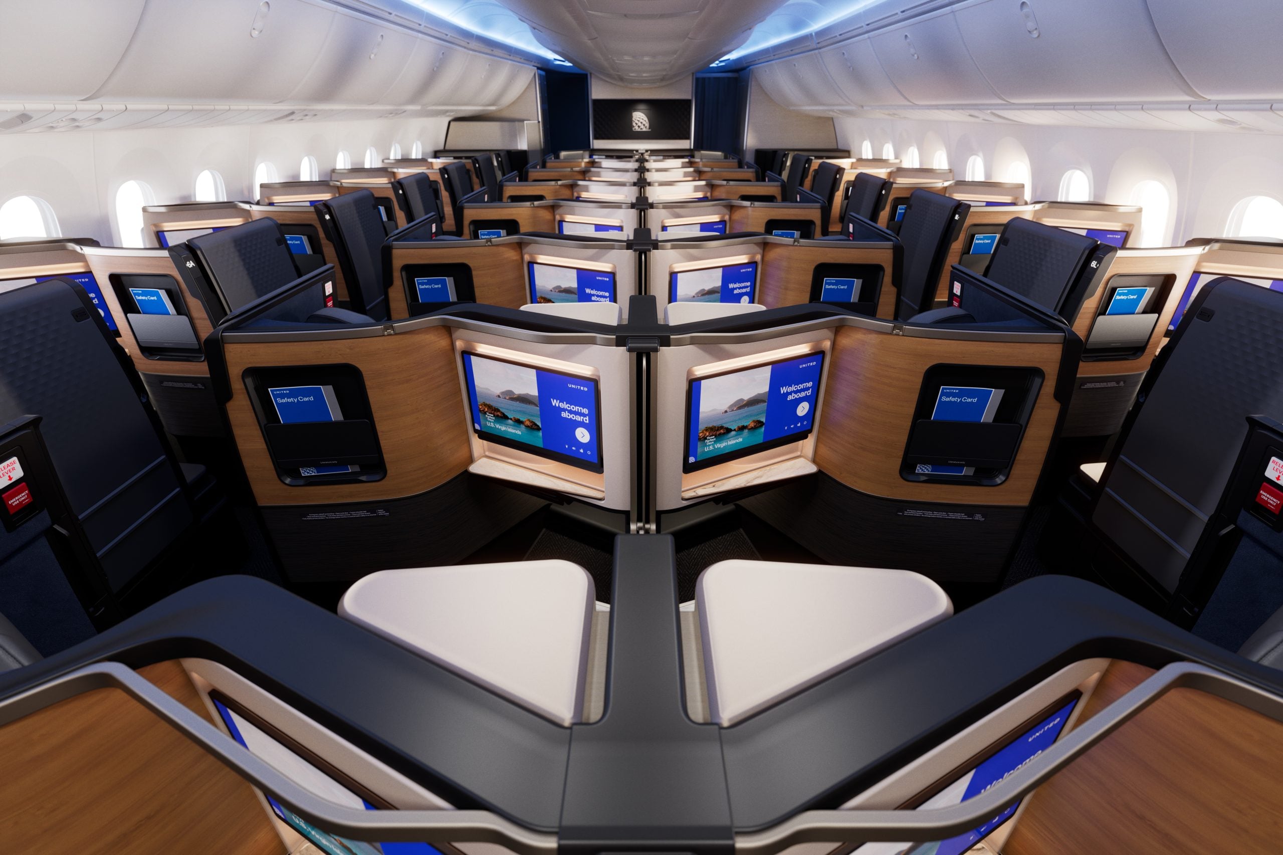 United Polaris business class cabin on the Boeing 787-9 with sliding privacy doors
