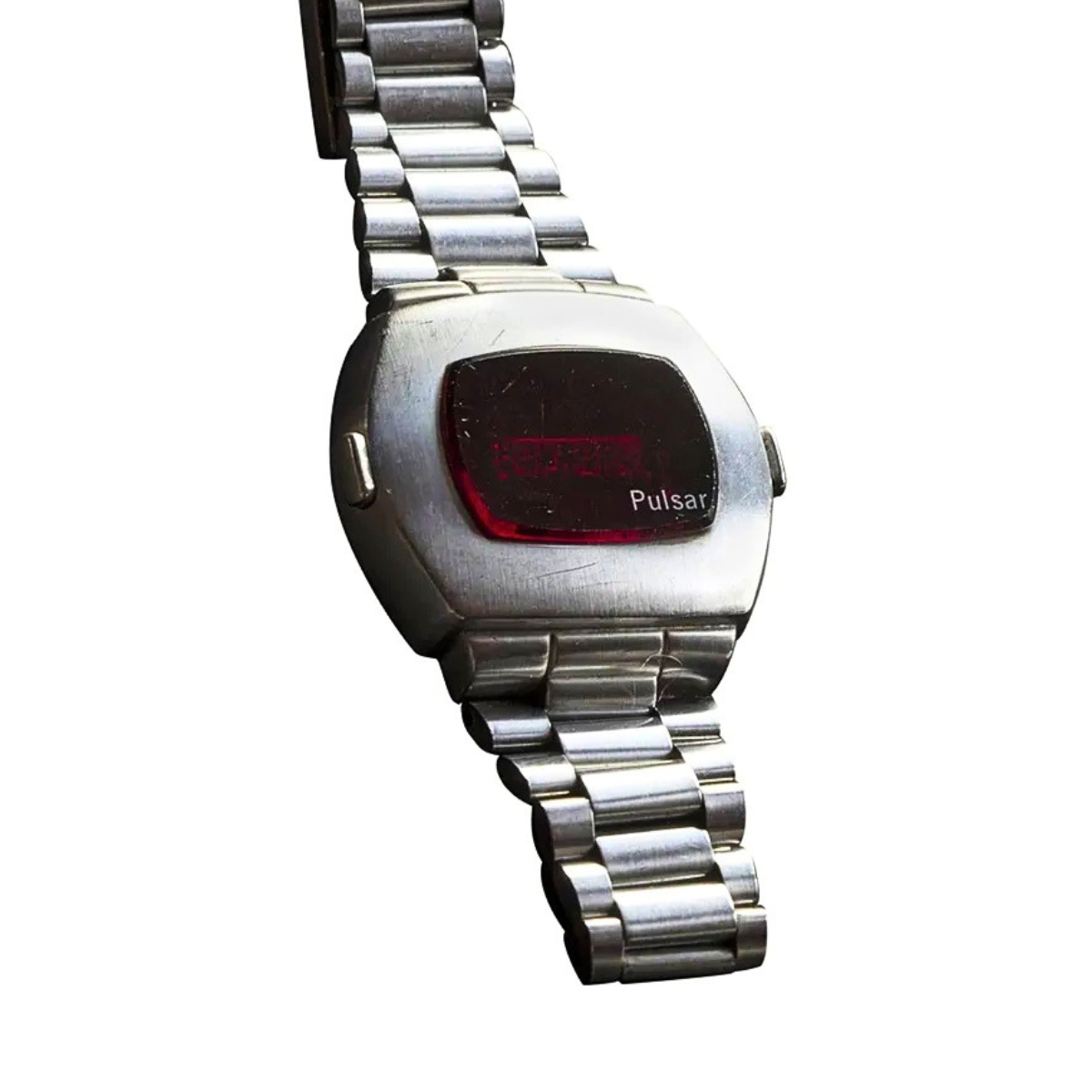 Live and Let Die Hamilton Pulsar P2 2900